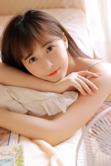 色愁久久久人愁久下一句怎么接